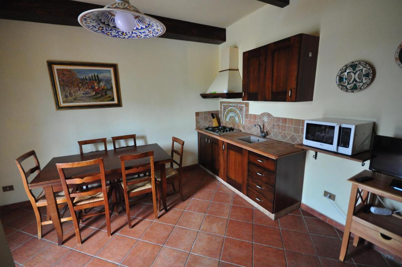 Erba Di Campo Residence クエルチアネッラ エクステリア 写真