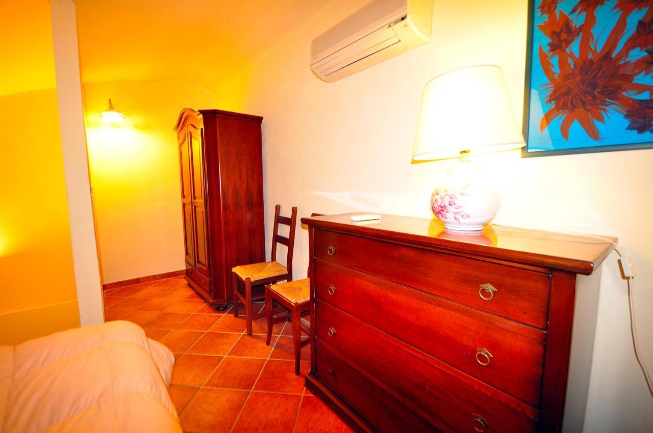 Erba Di Campo Residence クエルチアネッラ エクステリア 写真