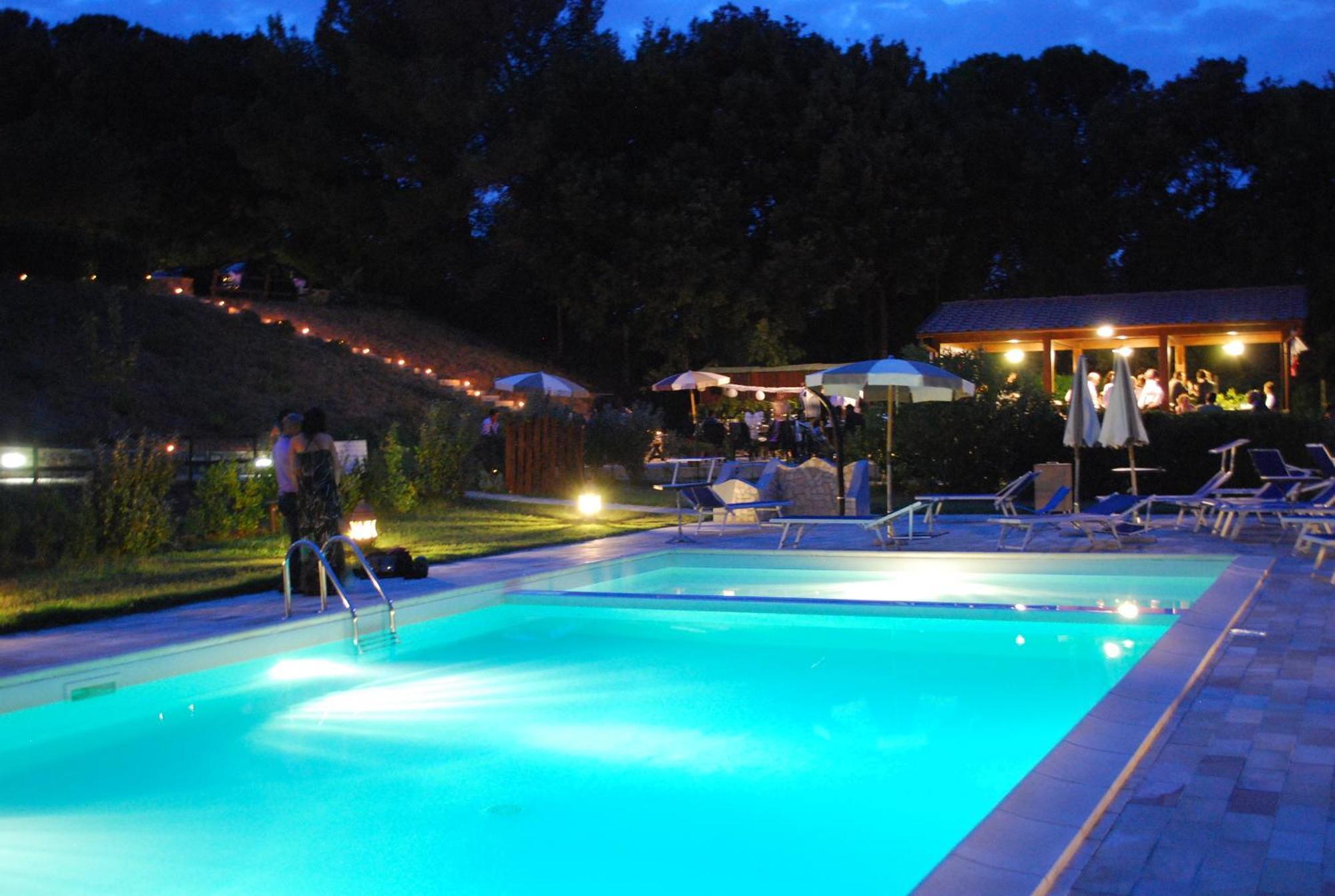 Erba Di Campo Residence クエルチアネッラ エクステリア 写真
